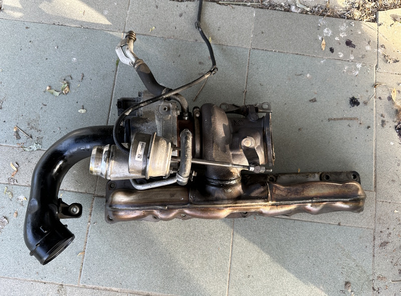 Piesă auto cod 11657583908
