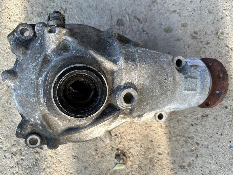 Piesă auto cod 31507591998
