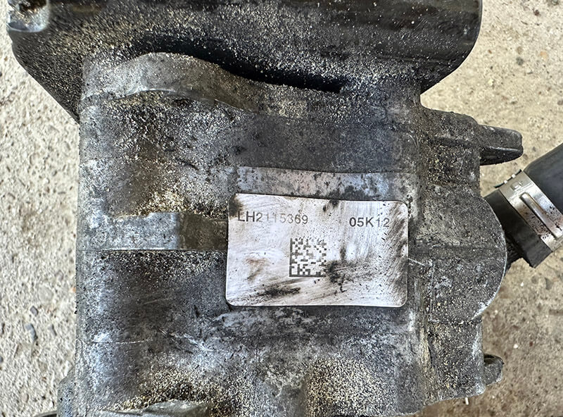 Piesă auto cod LH2115347